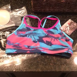 NWT Born Primitive Wodapalooza sports Bra Large